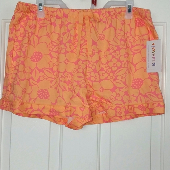 Pajama short floral design for women. - Picture 1 of 5